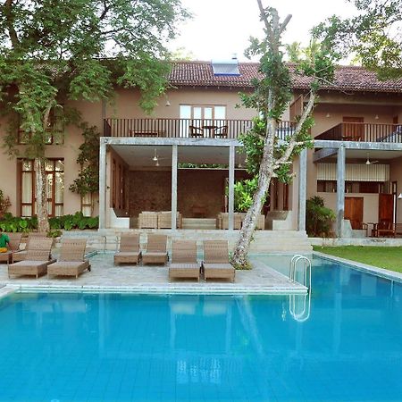 Roman Lake Ayurveda Boutique Resort - Level 1 Certified アフンガラ エクステリア 写真