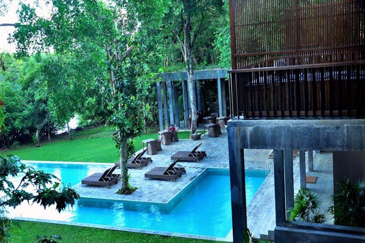 Roman Lake Ayurveda Boutique Resort - Level 1 Certified アフンガラ エクステリア 写真