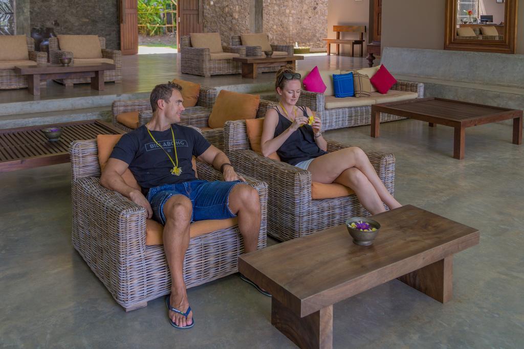 Roman Lake Ayurveda Boutique Resort - Level 1 Certified アフンガラ エクステリア 写真